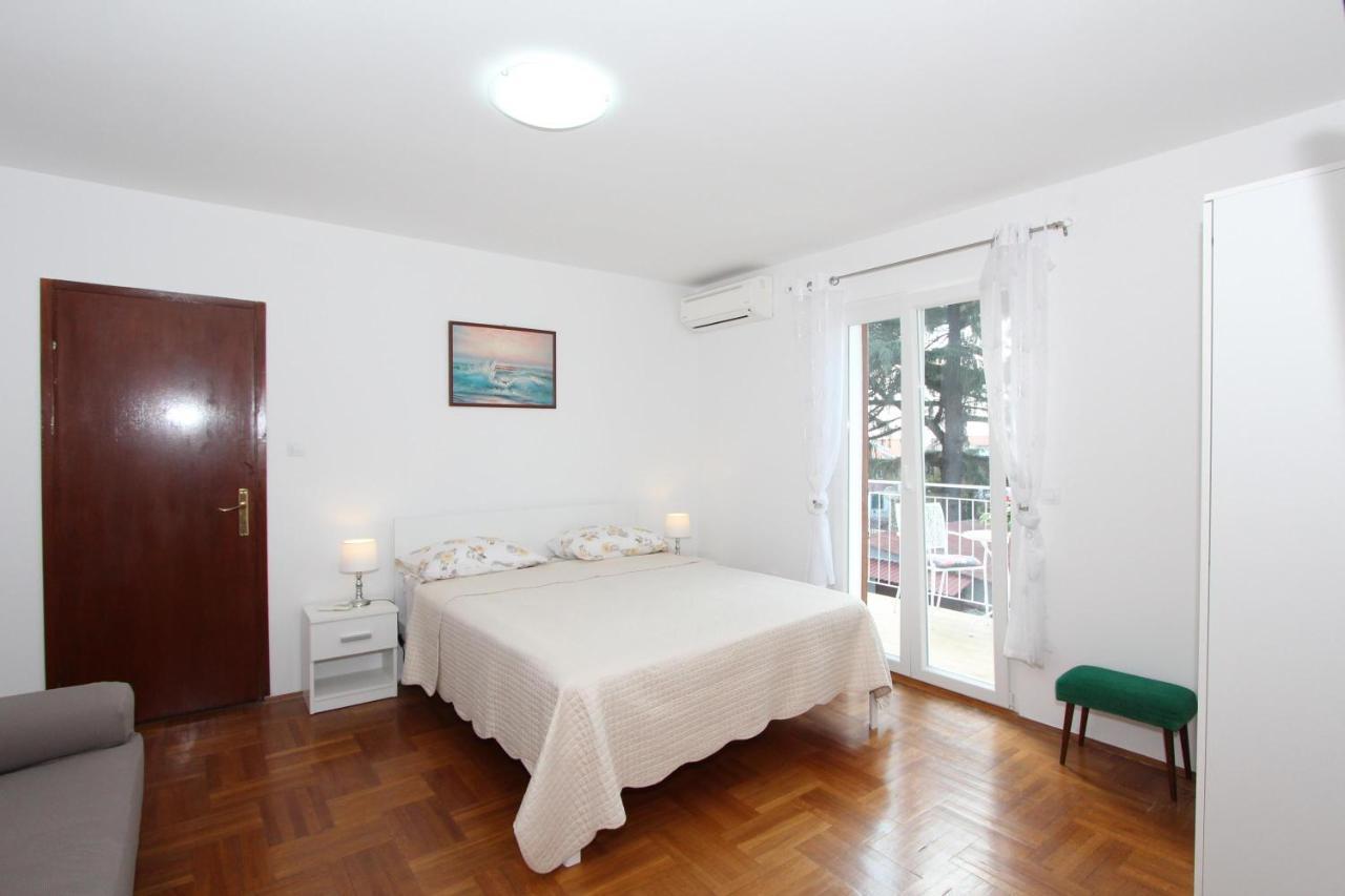 Apartment Gabriel Rovinj Luaran gambar
